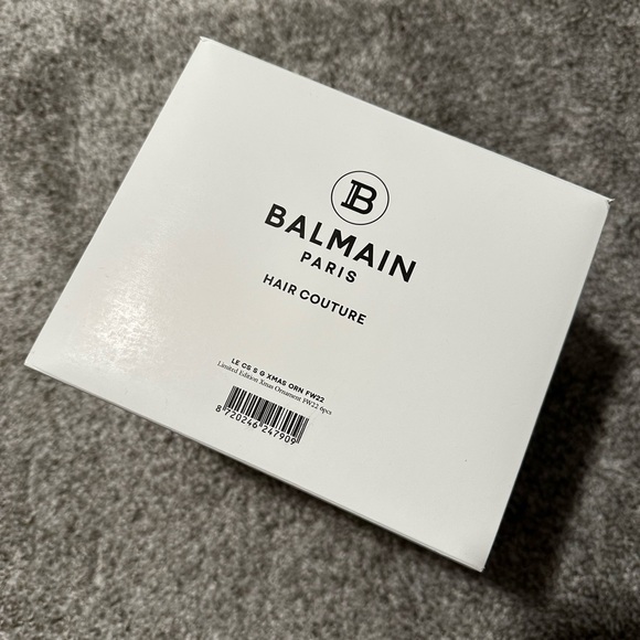 Balmain Christmas Ornaments Set of 6 - Picture 3 of 6